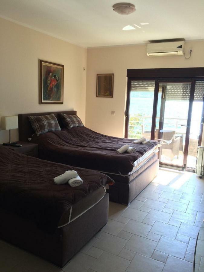 Apartments Twins Herceg Novi Buitenkant foto